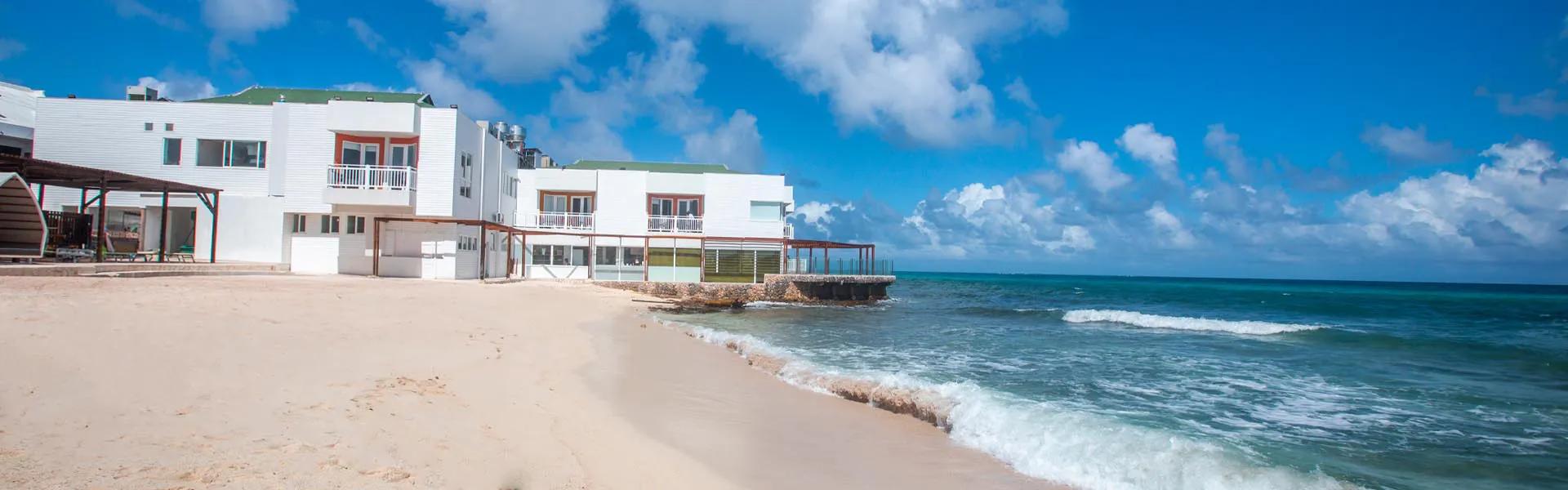 Bienvenido a Decameron Maryland